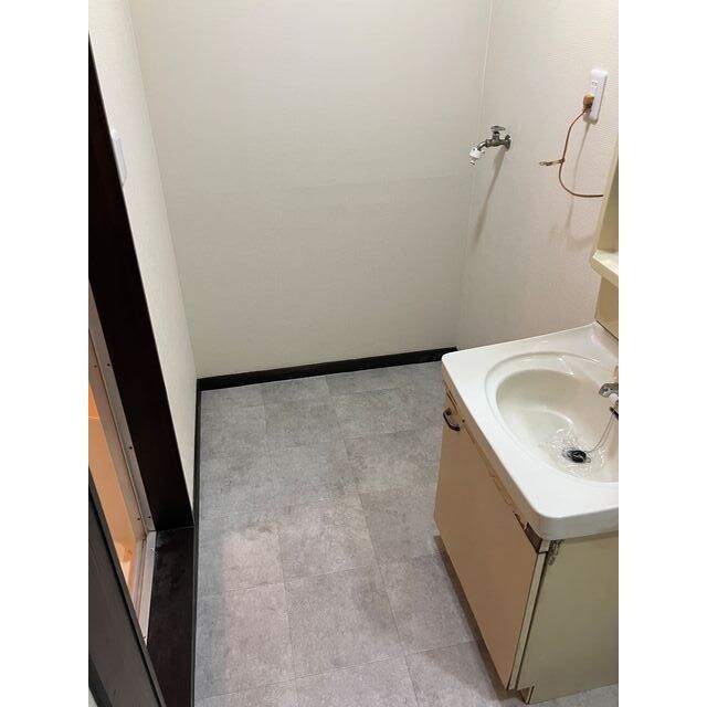 ハイツ下原A棟の物件内観写真