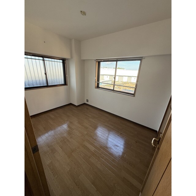 フローラ大塚弐番館の物件内観写真