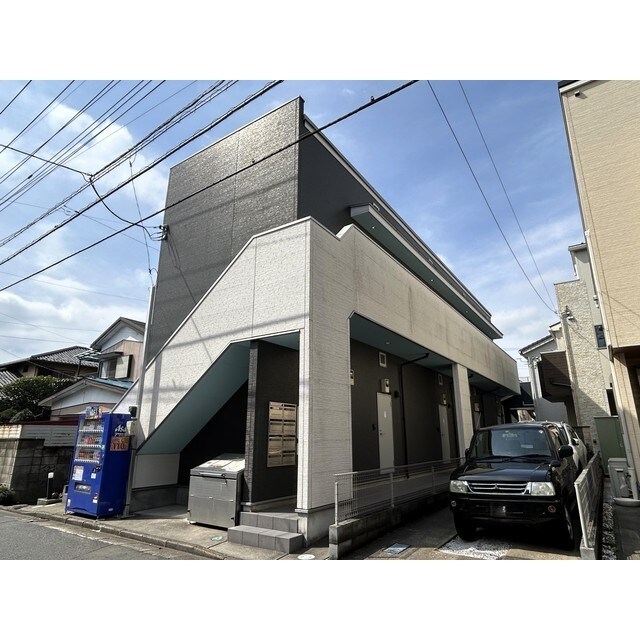 シャテーニュの物件外観写真