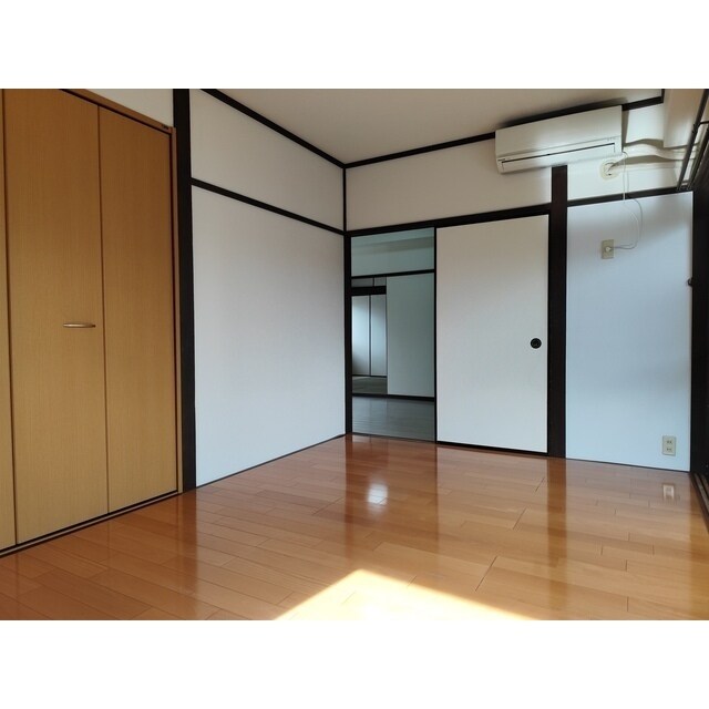 ツルオカハイツの物件内観写真