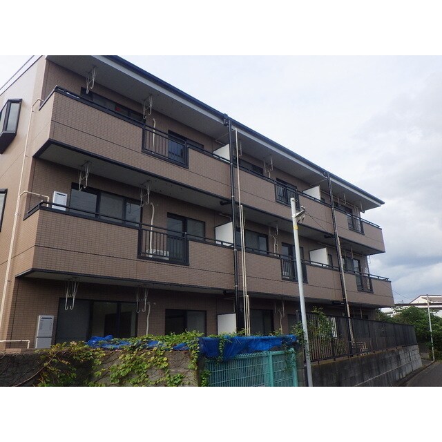 モンメール大磯の物件外観写真