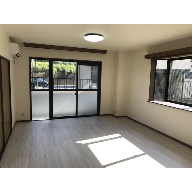 モンメール大磯の物件内観写真