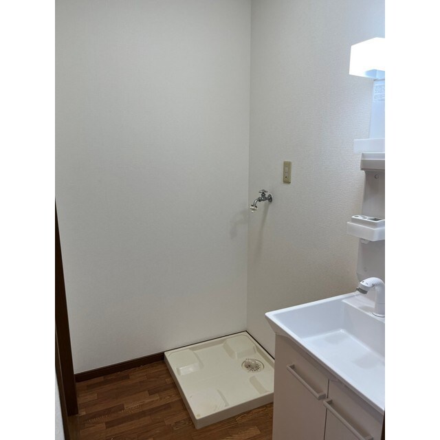 メゾン・ラフィーネⅡの物件内観写真