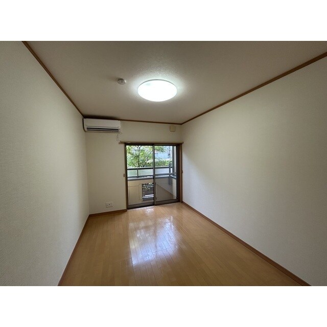 アーバングレース参番館の物件内観写真