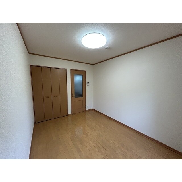 アーバングレース参番館の物件内観写真