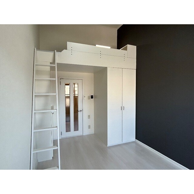 ハイツセルシオンの物件内観写真