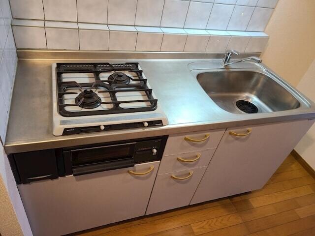 新宿三丁目駅 徒歩4分 4階の物件内観写真