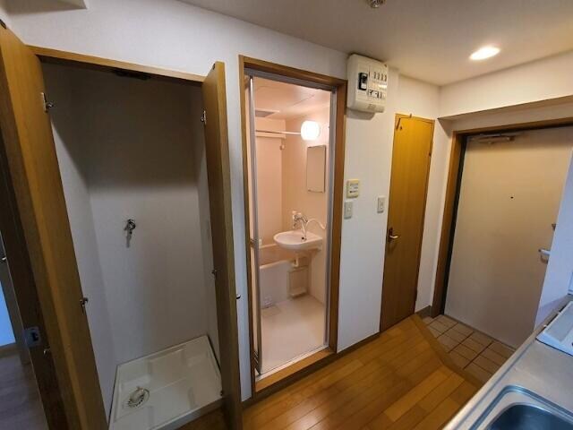 新宿三丁目駅 徒歩4分 4階の物件内観写真