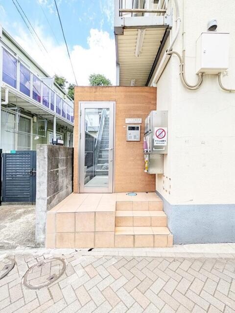 下北沢駅 徒歩15分 2階の物件外観写真