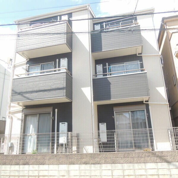 鶴瀬駅 徒歩9分 3階の物件外観写真