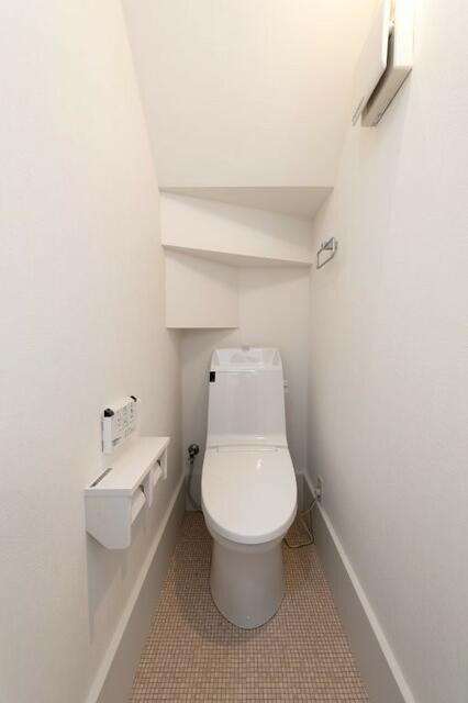 護国寺駅 徒歩8分 1階の物件内観写真