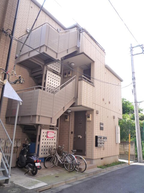 目白駅 徒歩8分の物件外観写真