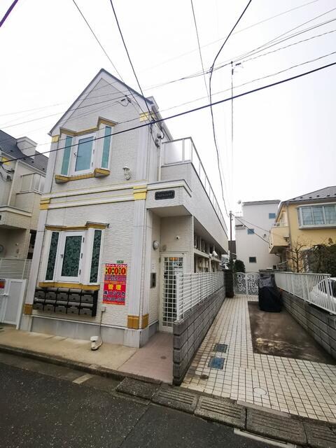 都立家政駅 徒歩7分の物件外観写真