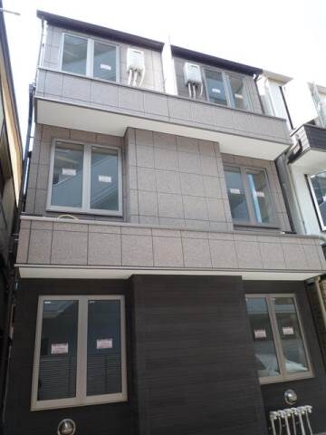 亀有駅 徒歩4分 2階の物件外観写真