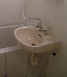 亀有駅 徒歩4分 2階の物件内観写真