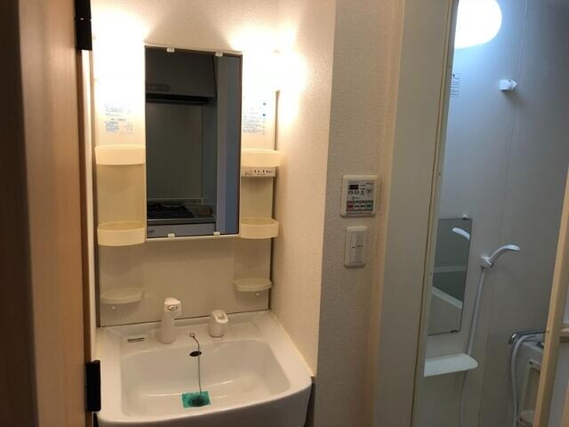 吉祥寺駅 徒歩18分 1階の物件内観写真