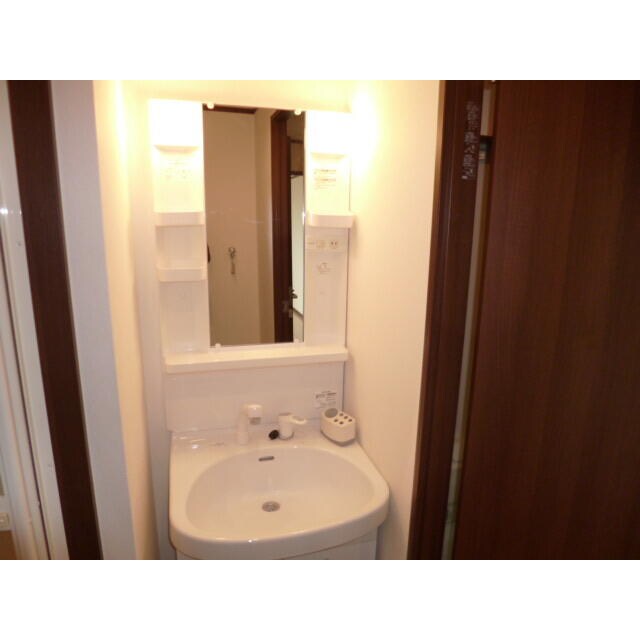 南浦和駅 徒歩16分 3階の物件内観写真