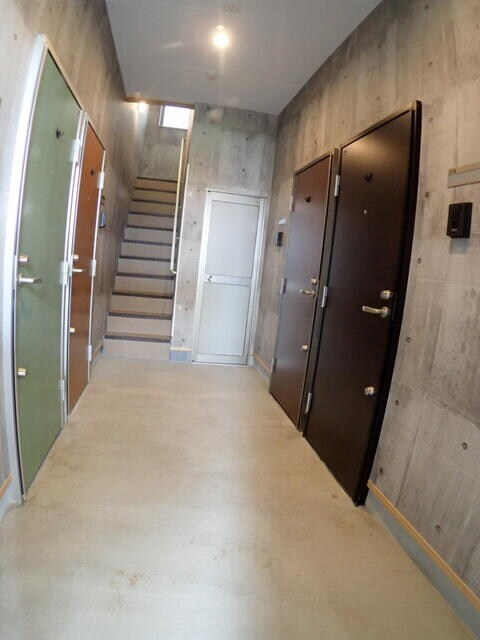 土呂駅 徒歩4分 1階の物件外観写真