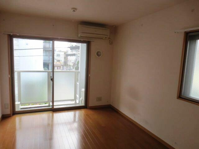 駒込駅 徒歩3分 2階の物件内観写真