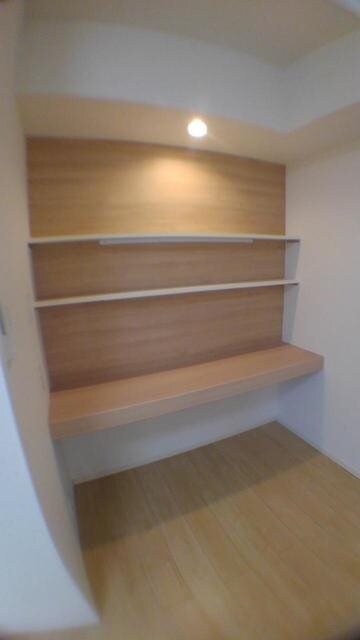 プリムローズガーデンIの物件内観写真