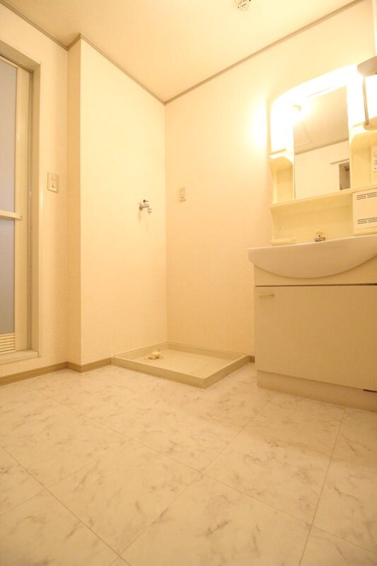 デビューOne　A棟の物件内観写真