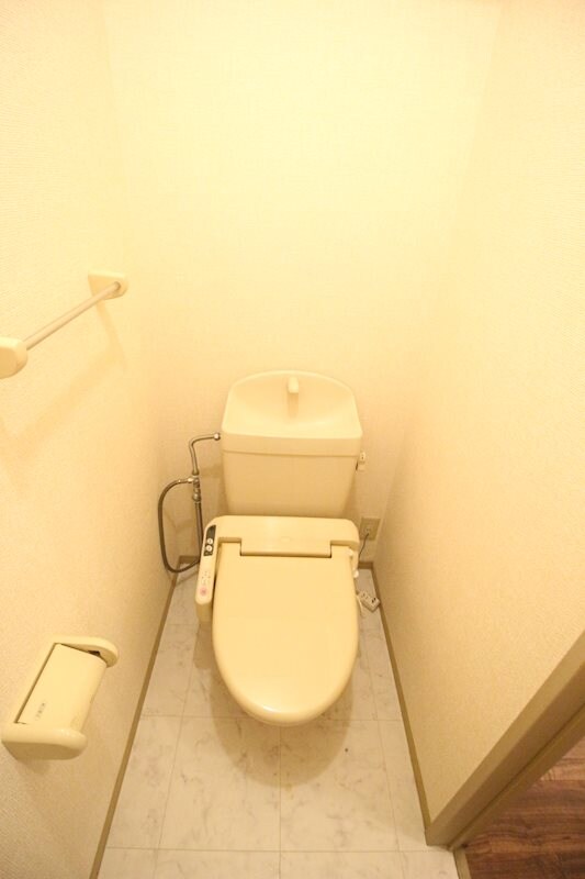 デビューOne　A棟の物件内観写真