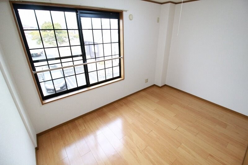 サンフラワーB棟の物件内観写真