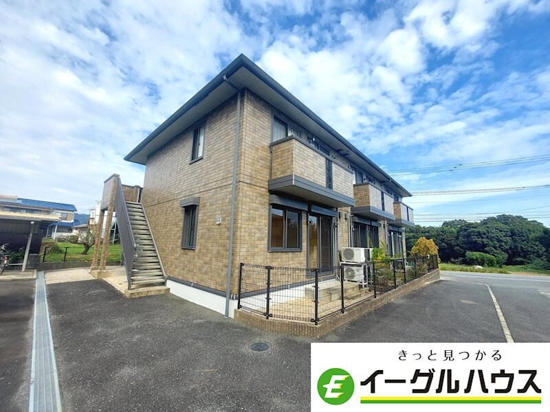 サンライズII番館の物件外観写真