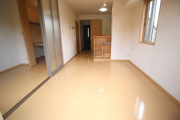 エレゼタウンIIの物件内観写真