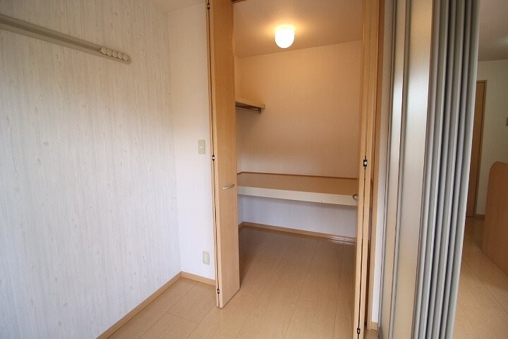 エレゼタウンIIの物件内観写真