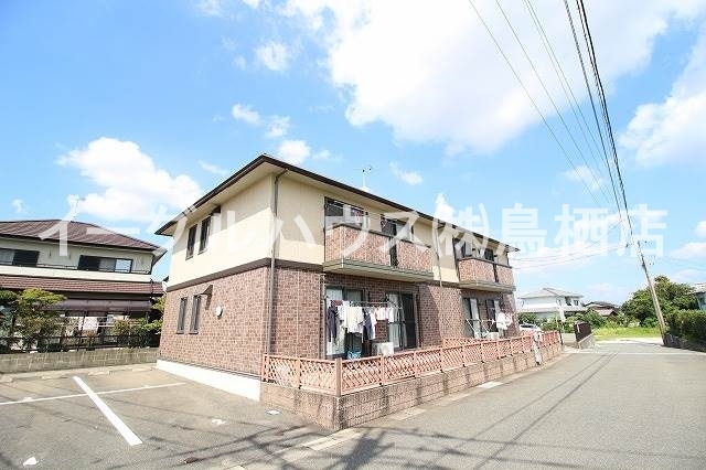 リビングタウン田代外町A棟の物件内観写真