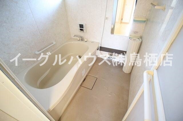 リビングタウン田代外町A棟の物件内観写真