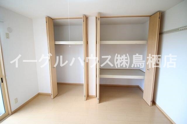 リビングタウン田代外町A棟の物件内観写真