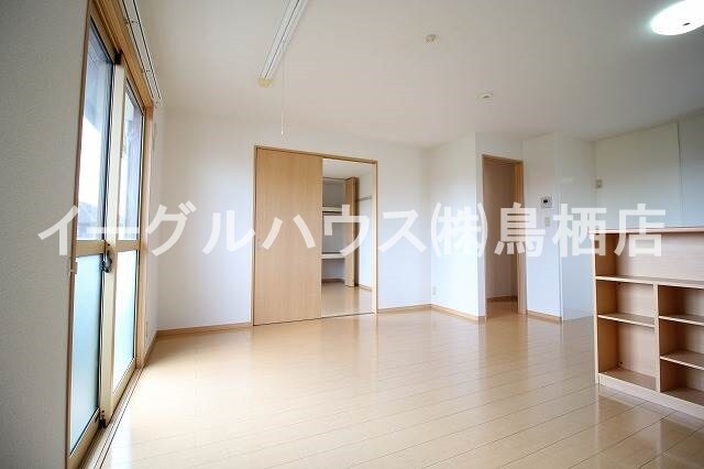 リビングタウン田代外町A棟の物件内観写真