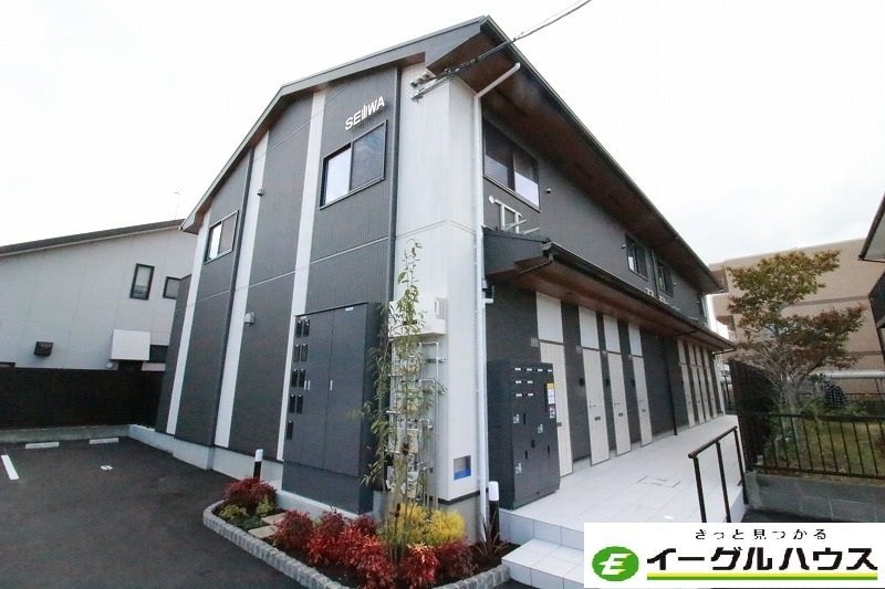 プルメリアの物件外観写真