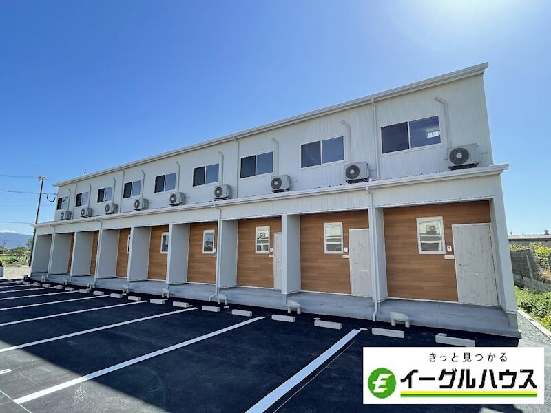 Nine　basesの物件外観写真