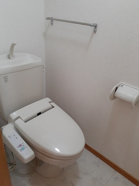 メゾン・ドゥ・シャルマン弐番館の物件内観写真