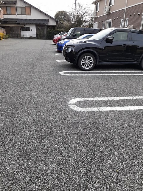 メゾン・ドゥ・シャルマン弐番館の物件内観写真