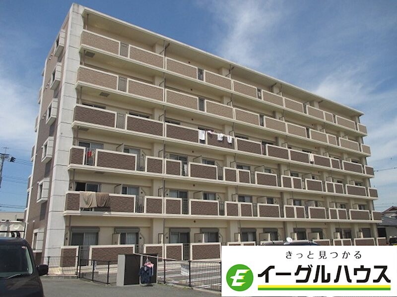 エルモソ　ピソの物件外観写真