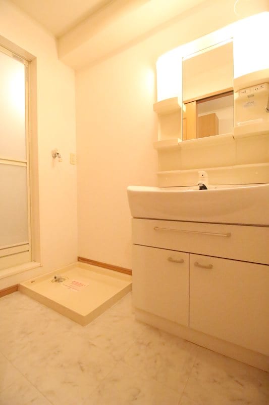 フェアリーヒルズ弐番館の物件内観写真