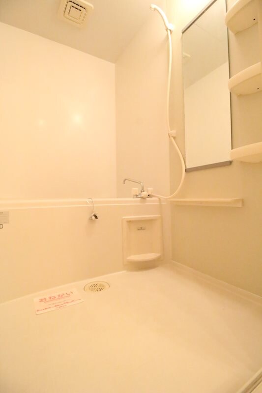 フェアリーヒルズ弐番館の物件内観写真