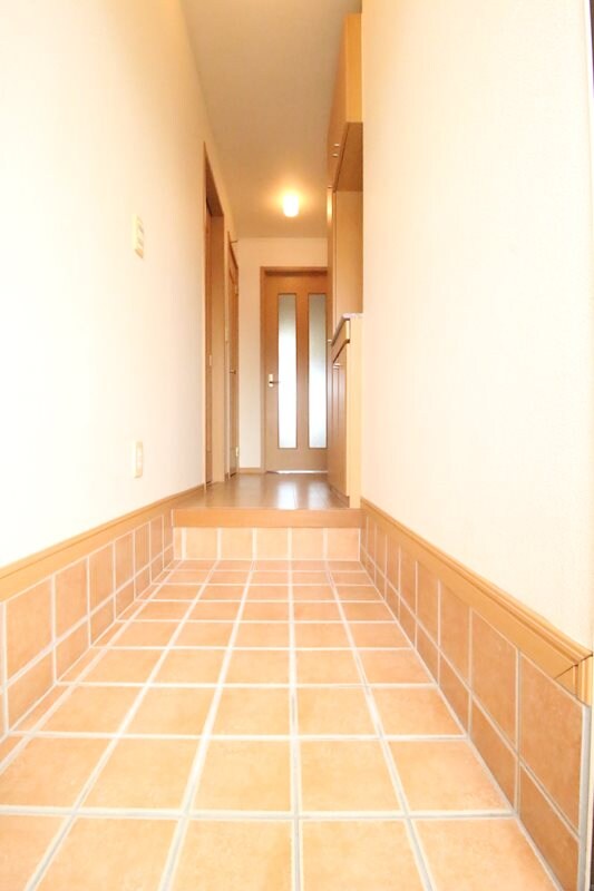 フェアリーヒルズ弐番館の物件内観写真