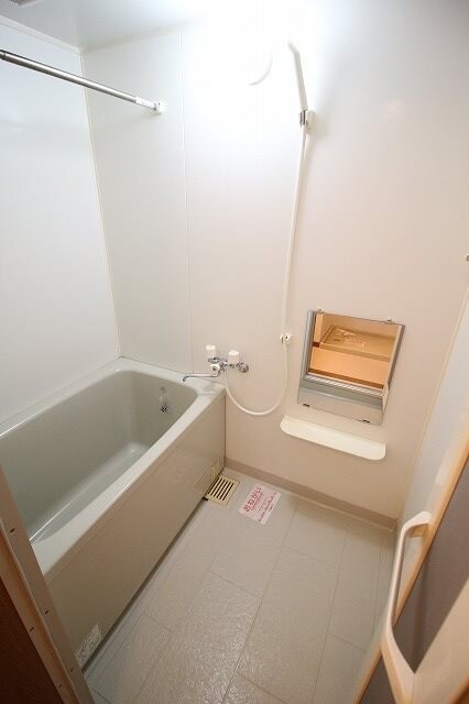 シャルマンヒロ参番館の物件内観写真