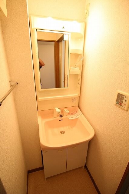 シャルマンヒロ参番館の物件内観写真