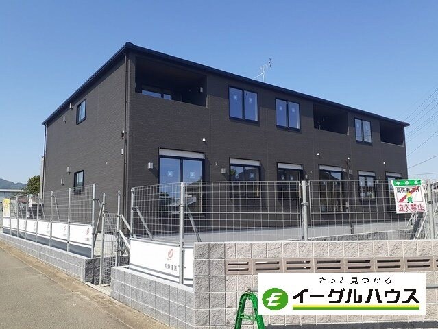 トレスプエンテ　IIの物件外観写真