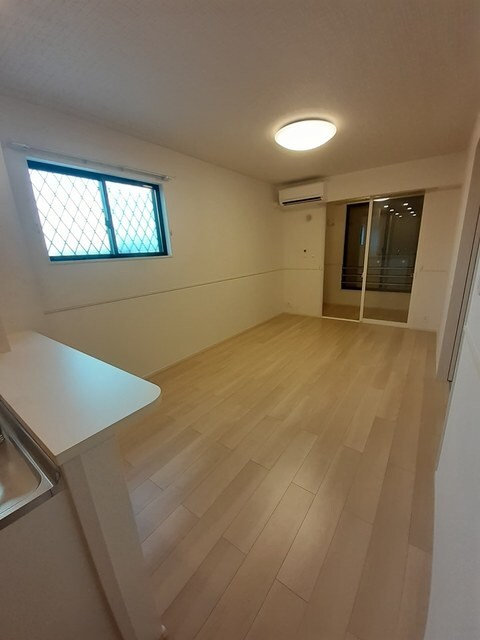 トレスプエンテ　IIの物件内観写真