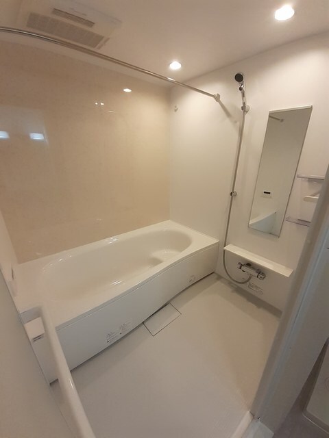 トレスプエンテ　IIの物件内観写真