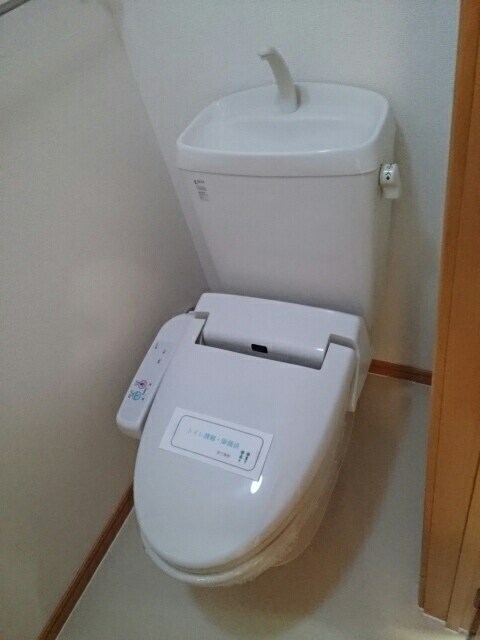 メゾン・ドゥ・シャルマン弐番館の物件内観写真