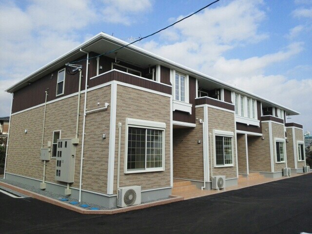 ディアベルジュIの物件外観写真