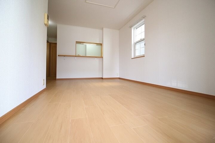 ピュアネス今泉IIの物件内観写真